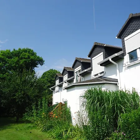 Fritz Schoene Lage Im Gruenen Mit Regionaler Kueche Kostenfreien Parkplaetzen Und E Ladestation Szálloda 3*