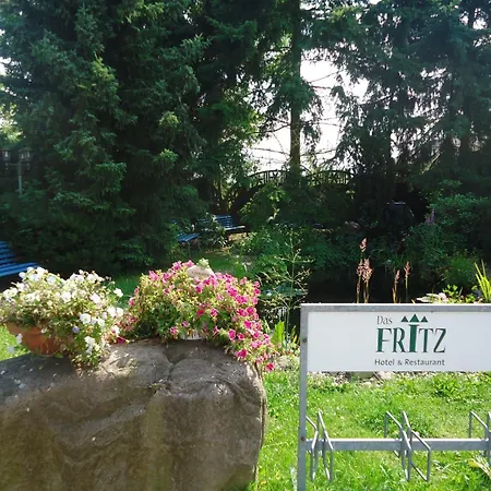 Szálloda Fritz Schoene Lage Im Gruenen Mit Regionaler Kueche Kostenfreien Parkplaetzen Und E Ladestation