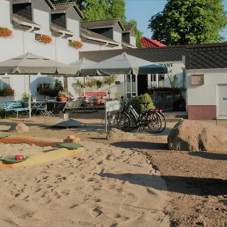 Hotel Fritz Schoene Lage Im Gruenen Mit Regionaler Kueche Kostenfreien Parkplaetzen Und E Ladestation