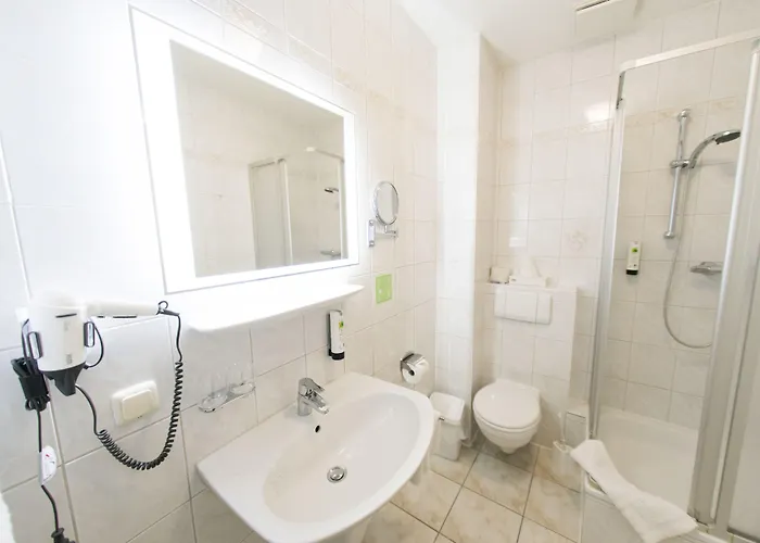 Fritz Schöne Lage Im Grünen Mit Regionaler Küche Kostenfreien Parkplätzen Und E Ladestation