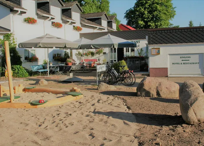 فندق Fritz Schoene Lage Im Gruenen Mit Regionaler Kueche Kostenfreien Parkplaetzen Und E Ladestation